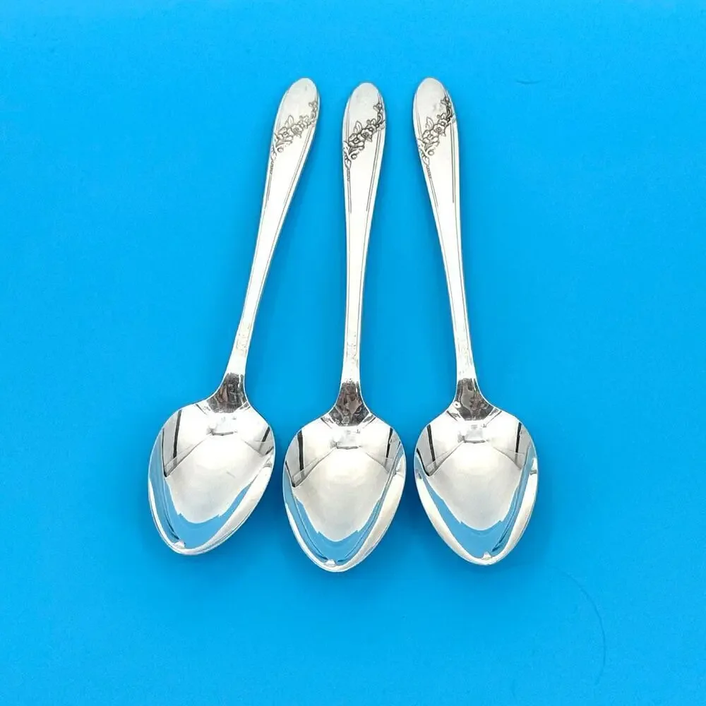 Set of 3 Silverplate Oval Tablespoons 1946 Tudor Diagonal Floral Queen Bess II